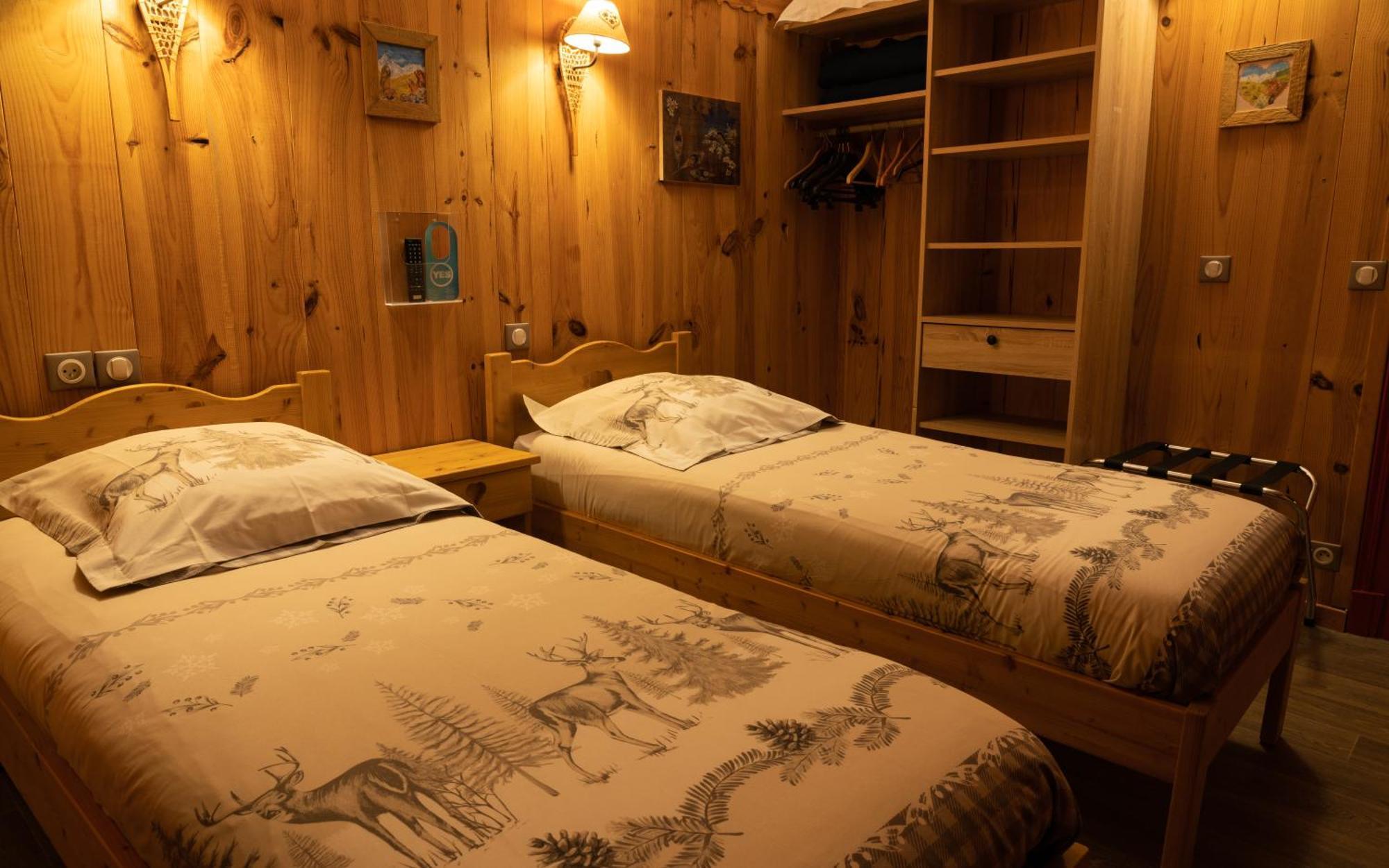 Hotel Quin Te Va Котре Экстерьер фото
