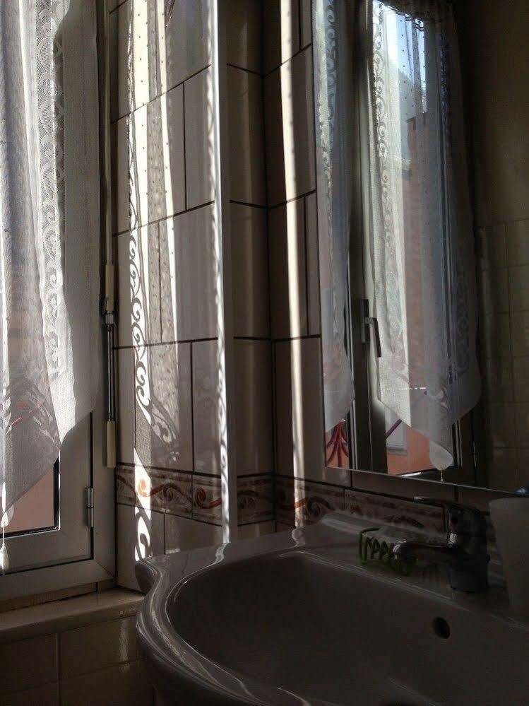 Hotel Quin Te Va Котре Экстерьер фото